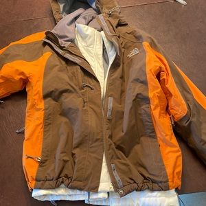 North face women’s ski coat